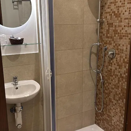 Parigi Hotel Genoa
